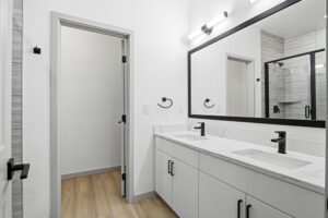 Master Bathroom with Separate Water Closet