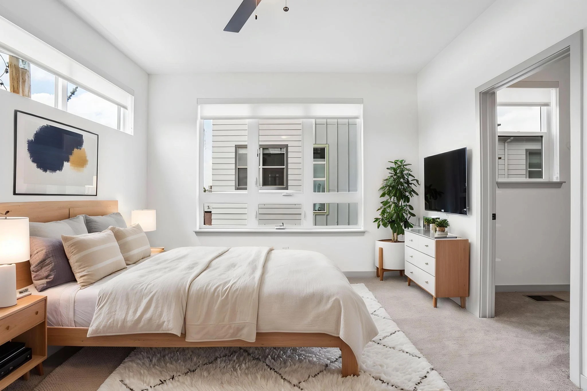 42-web-or-mls-29-print-E-Wesley-Ave-4107-6-S2606-024-virtually-staged-2