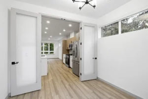 Dining-Room-View-to-Kitchen-2