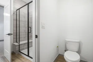 Master-Bathroom-with-Separate-Toilet
